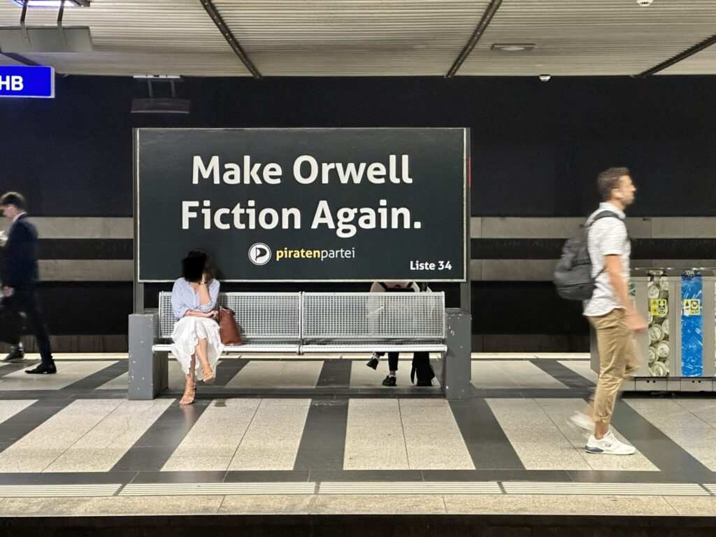 Totalüberwachung in SBB Bahnhöfen, "Make Orwell Fiction Again"